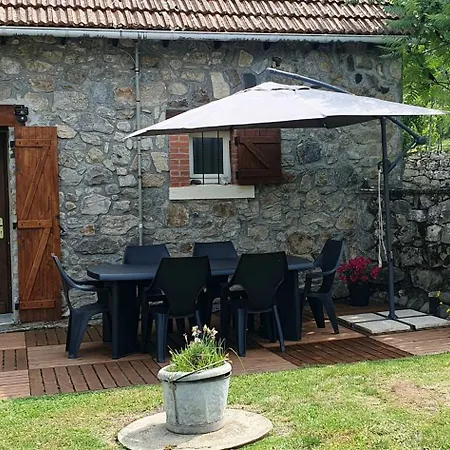 Maison De Vacances La Valessoune *