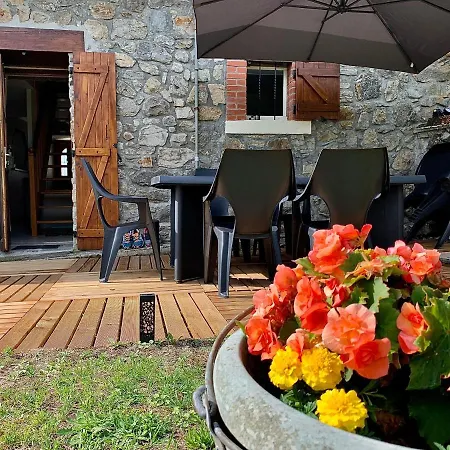 Maison De Vacances La Valessoune * Valessard